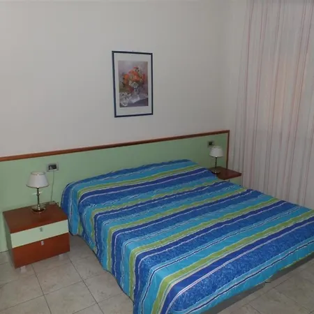 アパート Ferienwohnung Fuer 6 Personen Ca 48 Qm In Bibione, Adriakueste Italien Und Umgebung